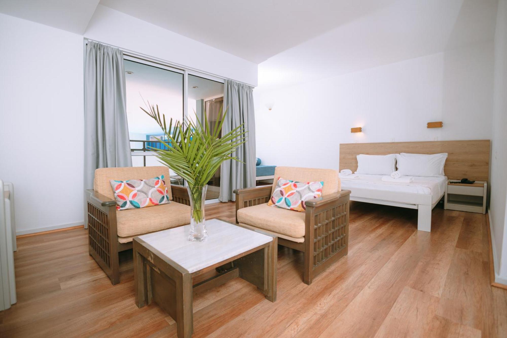 Santa Marina Unique Hotel Agios Nikolaos  Bilik gambar