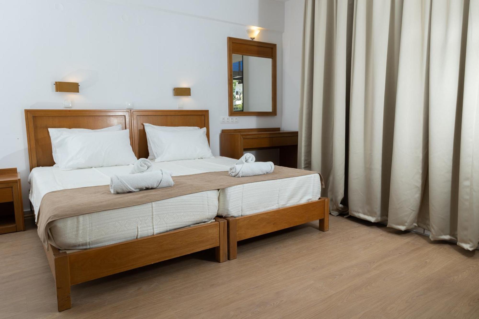 Santa Marina Unique Hotel Agios Nikolaos  Bilik gambar